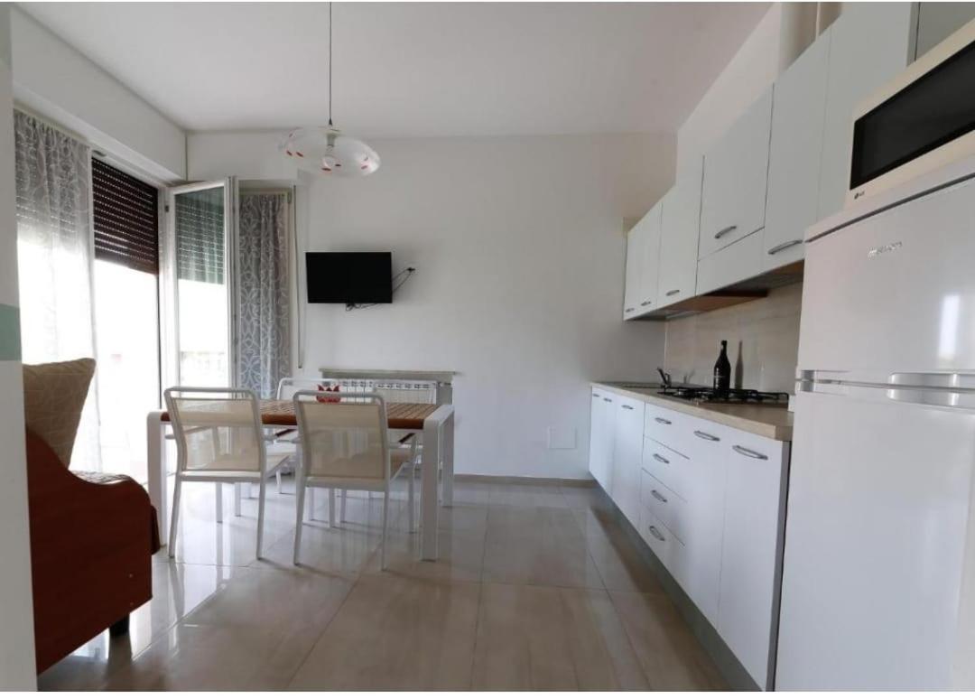 Appartamenti Residence Tulipano シルミオーネ エクステリア 写真