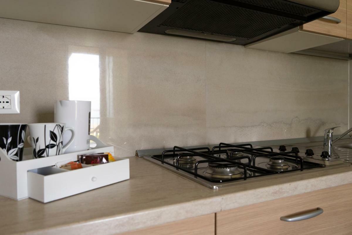 Appartamenti Residence Tulipano シルミオーネ エクステリア 写真