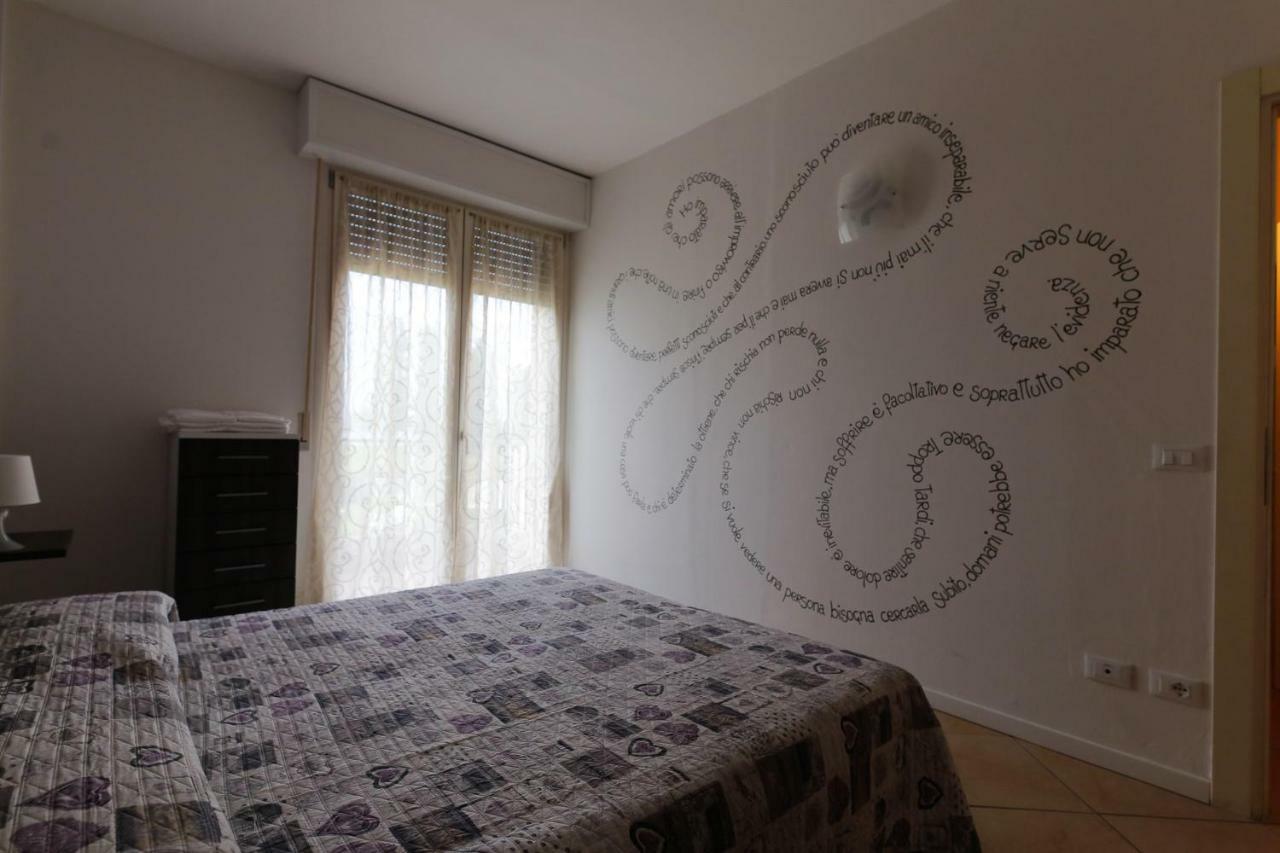 Appartamenti Residence Tulipano シルミオーネ エクステリア 写真
